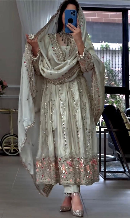 New Party Wear Look Pure Sheesha Silk Gown Dupatta & Bottom Set