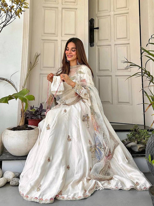 EXCLUSIVE AND DESIGNER SEQUENCE EMBROIDERED 3 PIECE GOWN PAIR