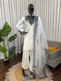 Natural crep with Soft Micro Cotton Lining with Thread with Sequence Work Salwar Kameez