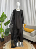 Natural crep with Soft Micro Cotton Lining with Thread with Sequence Work Salwar Kameez