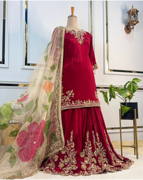 New Designer Party Wear Look Heavy Cinon Silk Top Sarara & Dupatta Set
