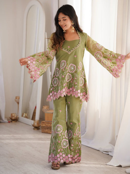 Premium Gold Crushed Silk with Elegant Embroidery Sequins Work Salwar Kameez