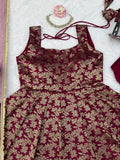 Chanderi Jacquard Butti with Thread Work With Sequence Salwar Kameez