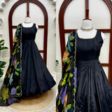 Natural crep with Soft Micro Cotton Lining Beautiful Salwar Kameez