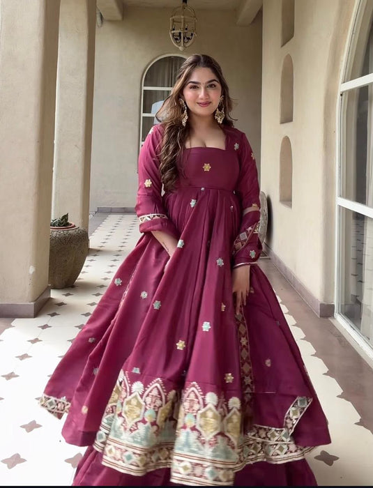 New Fancy Style Desinger Anarkali Suit With Heavy Natural Crep Silk Material