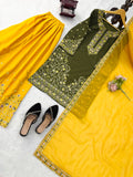 Natural crep with Intricate Thread & Sequence work Salwar Kameez