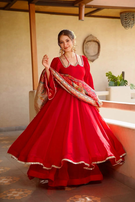 Tabby silk with Mirror Fancy Lace Salwar Kameez