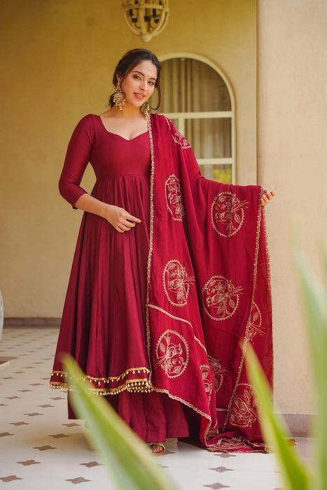 New Designer  Heavy Roman Silk Material Anarkali Suit In New Fancy Style