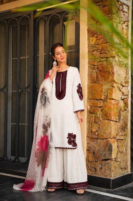 New Fancy Design Pakistani Farsi Salwar Kurta With Dupatta Set