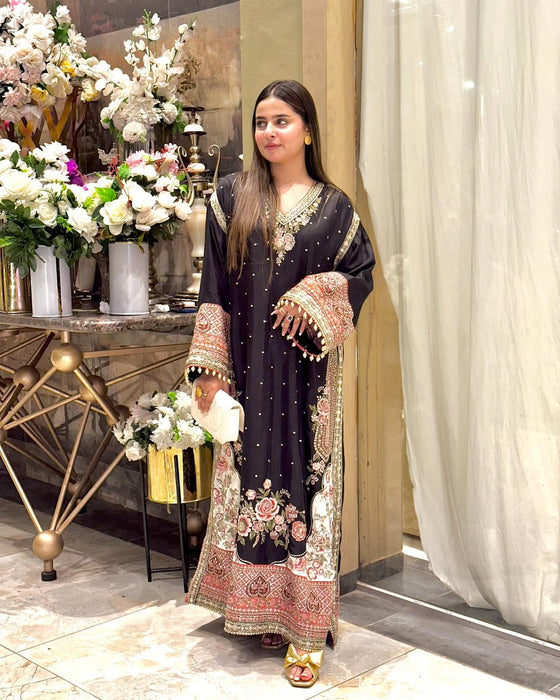 BEAUTIFUL PAKISTANI KURTI WITH SEQUENCE EMBROIDERY WORK PANT WITH DUPATTA