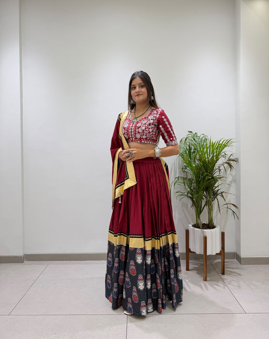 NAVARATRI SPECIAL DESIGNER PRINTED RAYON LAHENGA CHOLI WITH REAL MIRROR WORK
