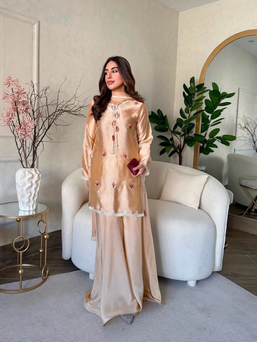Japan Satin with Intricate Thread Work Beautiful Salwar Kameez