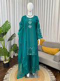 Natural Crep Silk with Intricate Thread work Beautiful Salwar Kameez