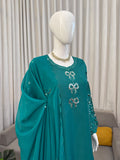 Natural Crep Silk with Intricate Thread work Beautiful Salwar Kameez