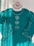 Natural Crep Silk with Intricate Thread work Beautiful Salwar Kameez
