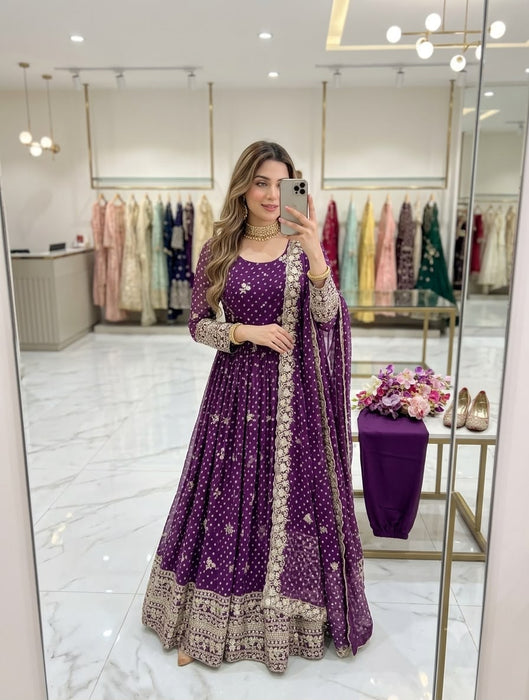 NewTrending Bhandhani Print Gown Pent & dupatta Reddy To Wear Set