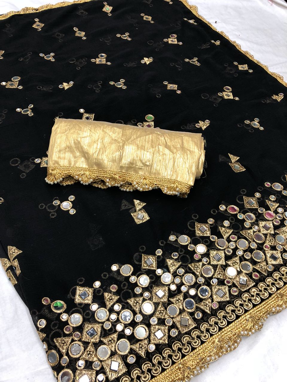 black mirror saree