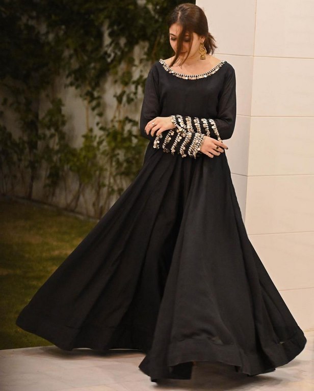 georgette black gown