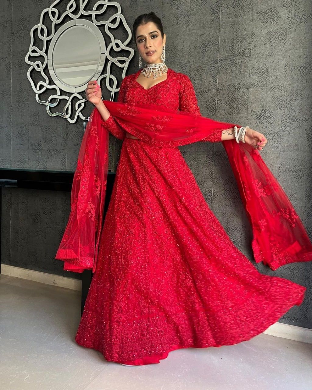 Bridal Lehenga Choli Beautiful Partywear Bollywood Celebrity Style New Top  Skirt | eBay