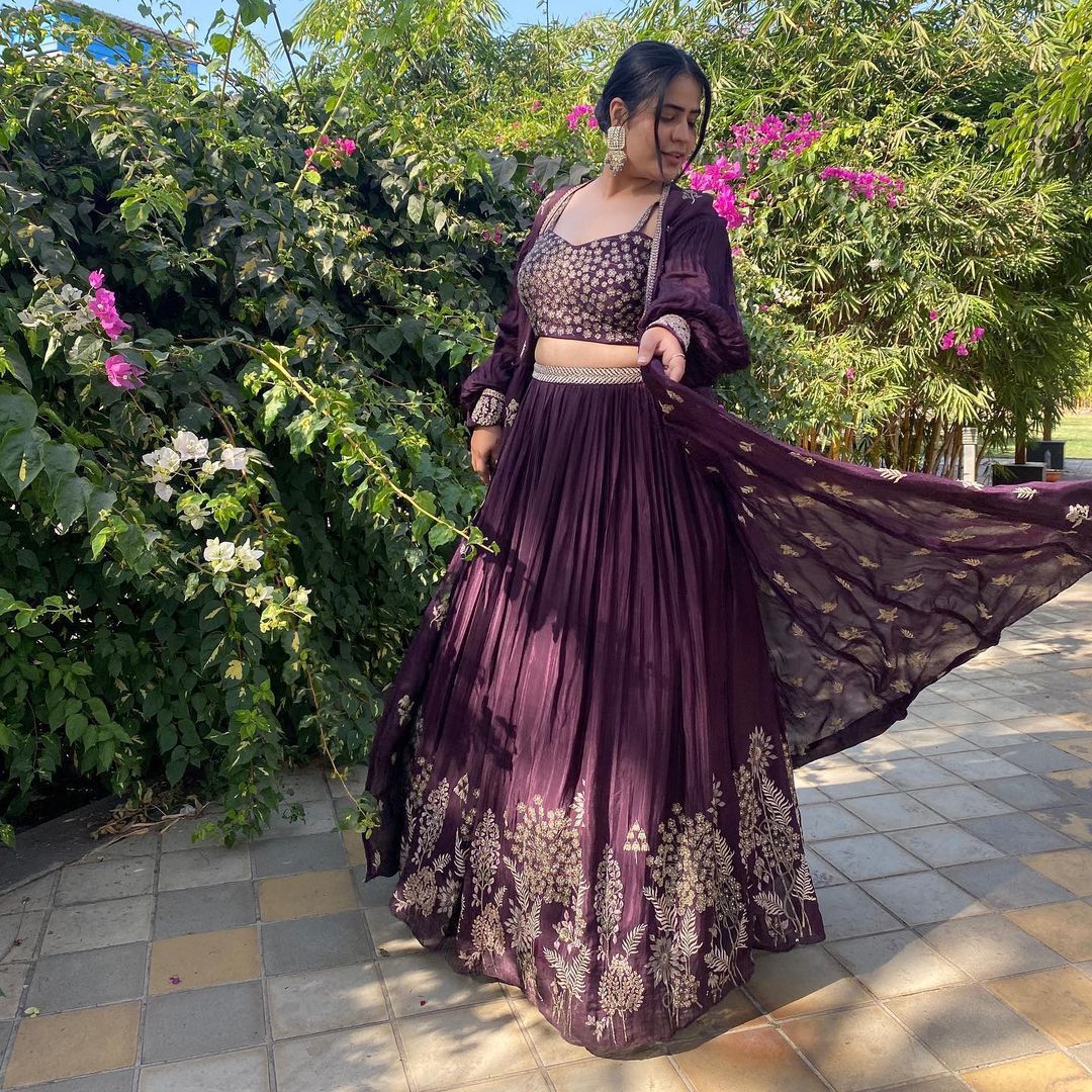 Light Pink Net Koti Style Lehenga Choli | Lehenga choli online, Lehenga  style, Pakistani bridal