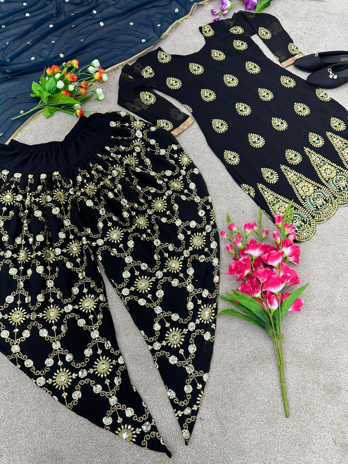 What are tulip pants and why does social media in Pakistan hate them?