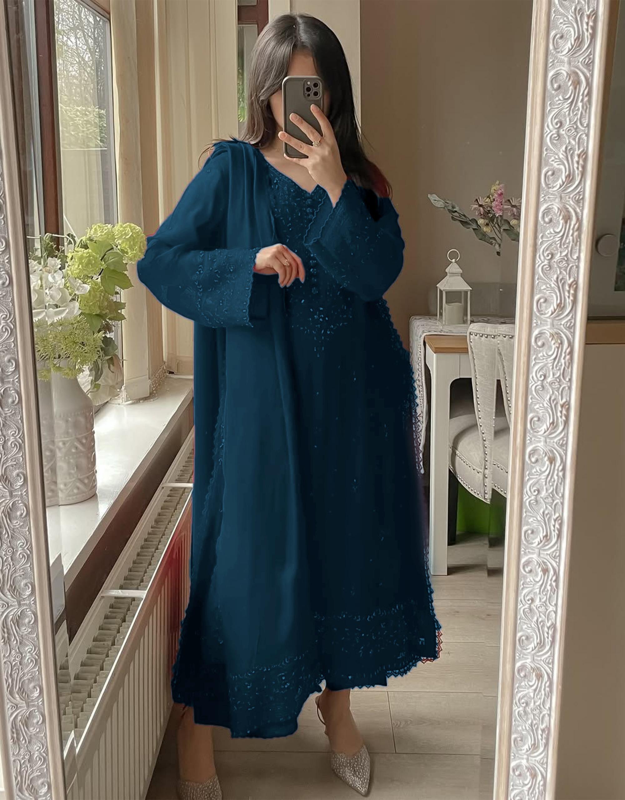 PHOTO-2025-10-04-20-00-35