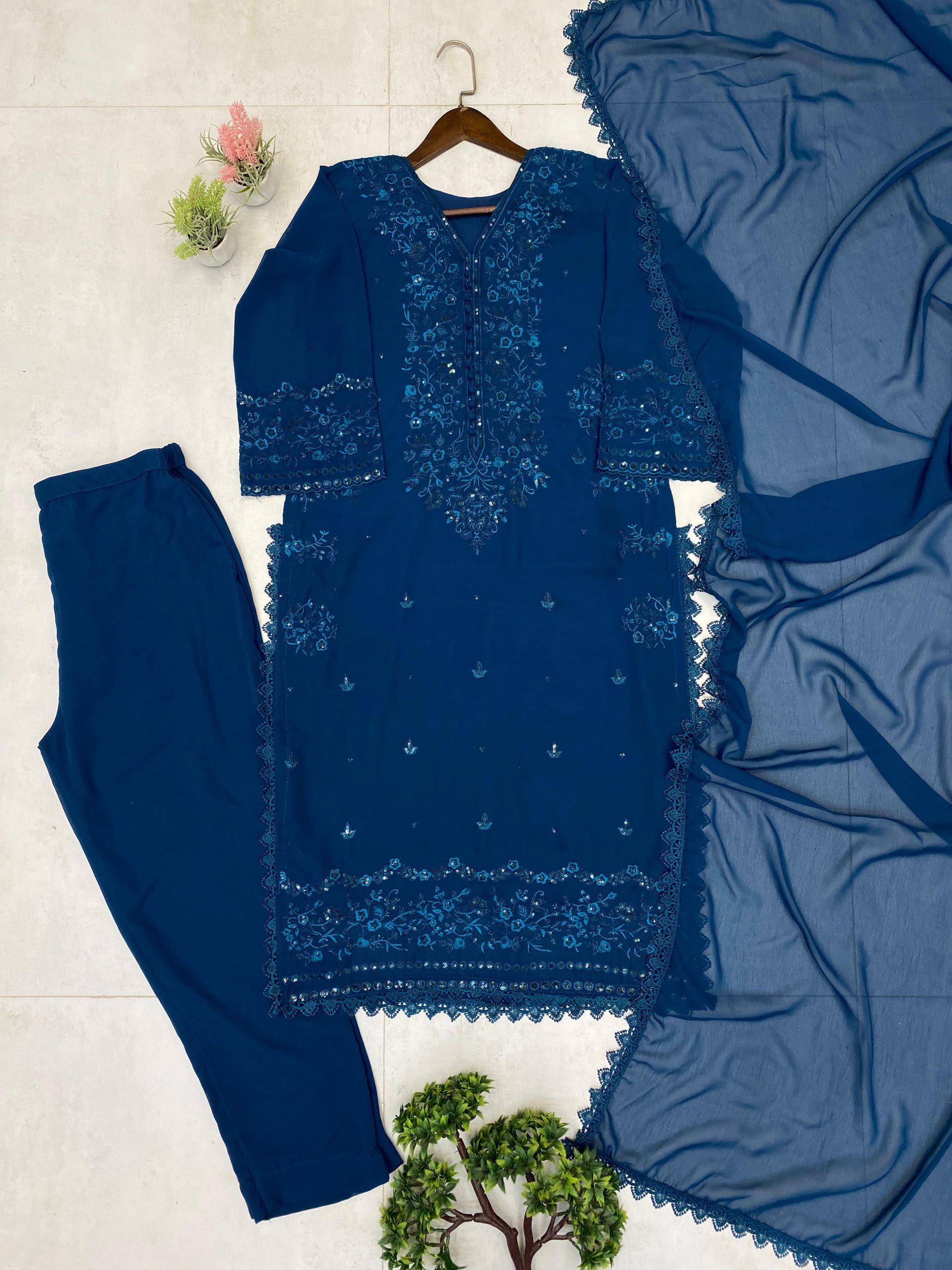 PHOTO-2025-10-04-20-00-35_2