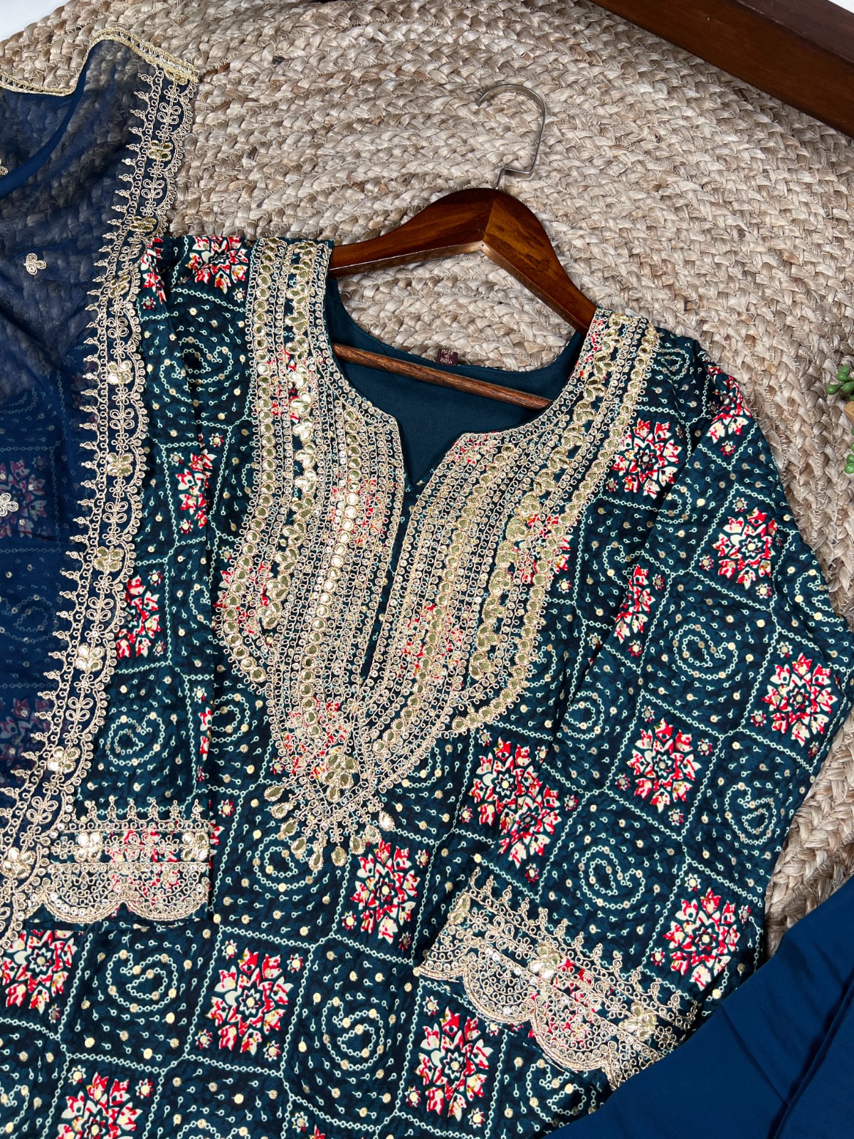 PHOTO-2025-10-30-10-24-40