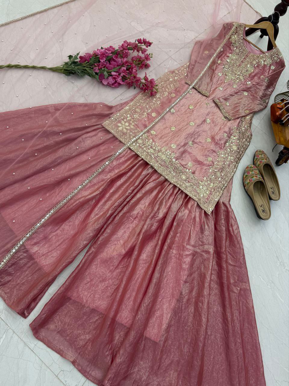 PHOTO-2025-11-07-17-25-02