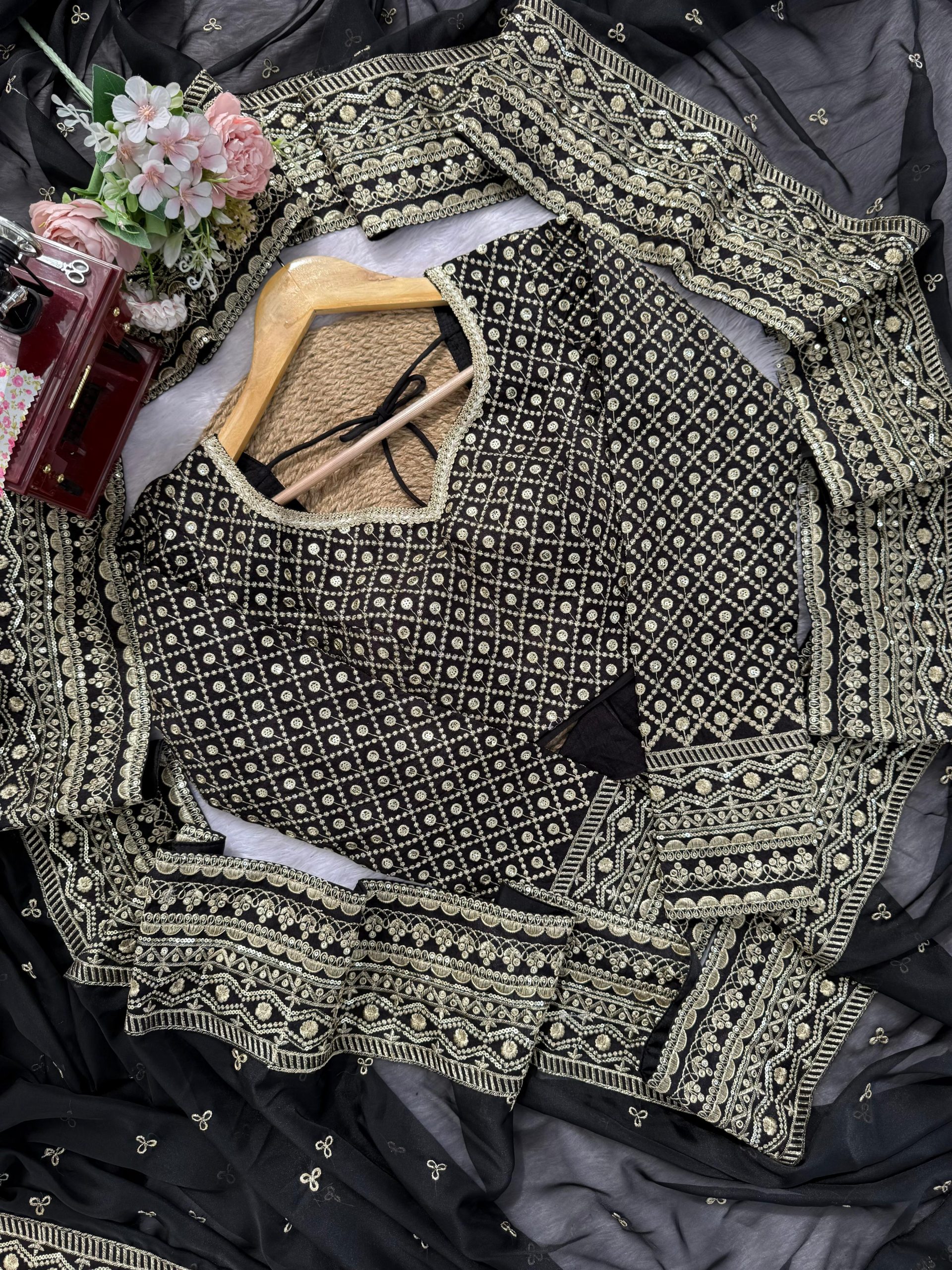 PHOTO-2025-11-10-12-54-43