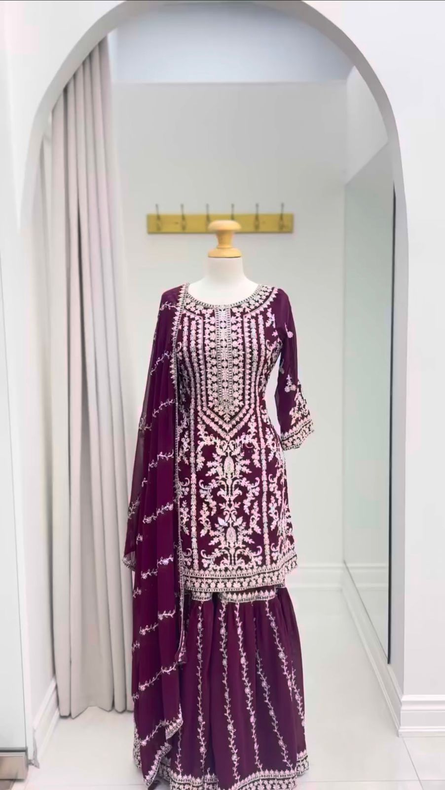 PHOTO-2025-11-08-17-43-46