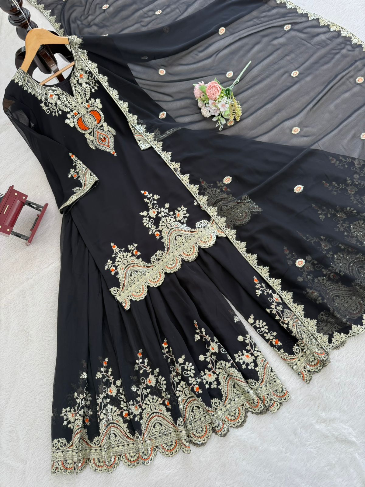 PHOTO-2025-12-03-16-30-24_1