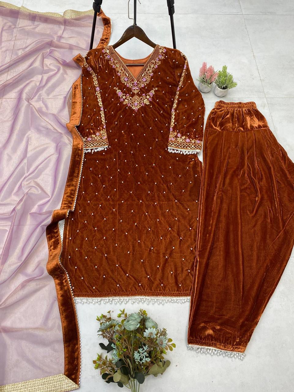 PHOTO-2025-12-26-13-05-45