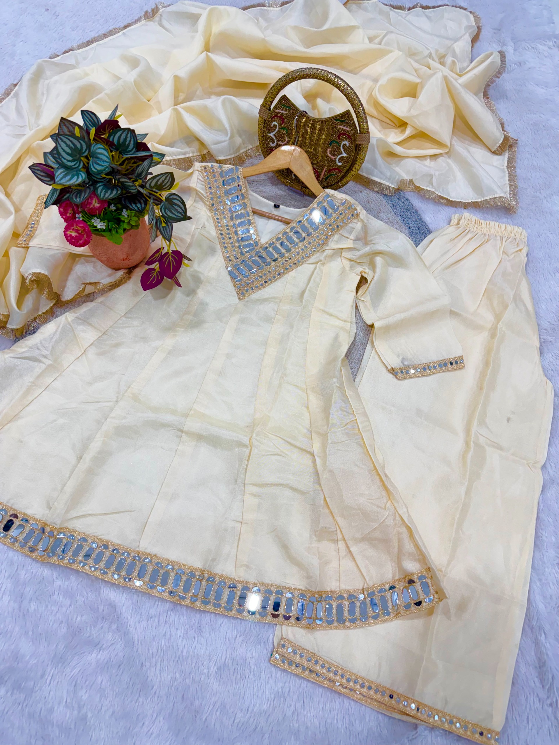 PHOTO-2026-03-24-12-04-27