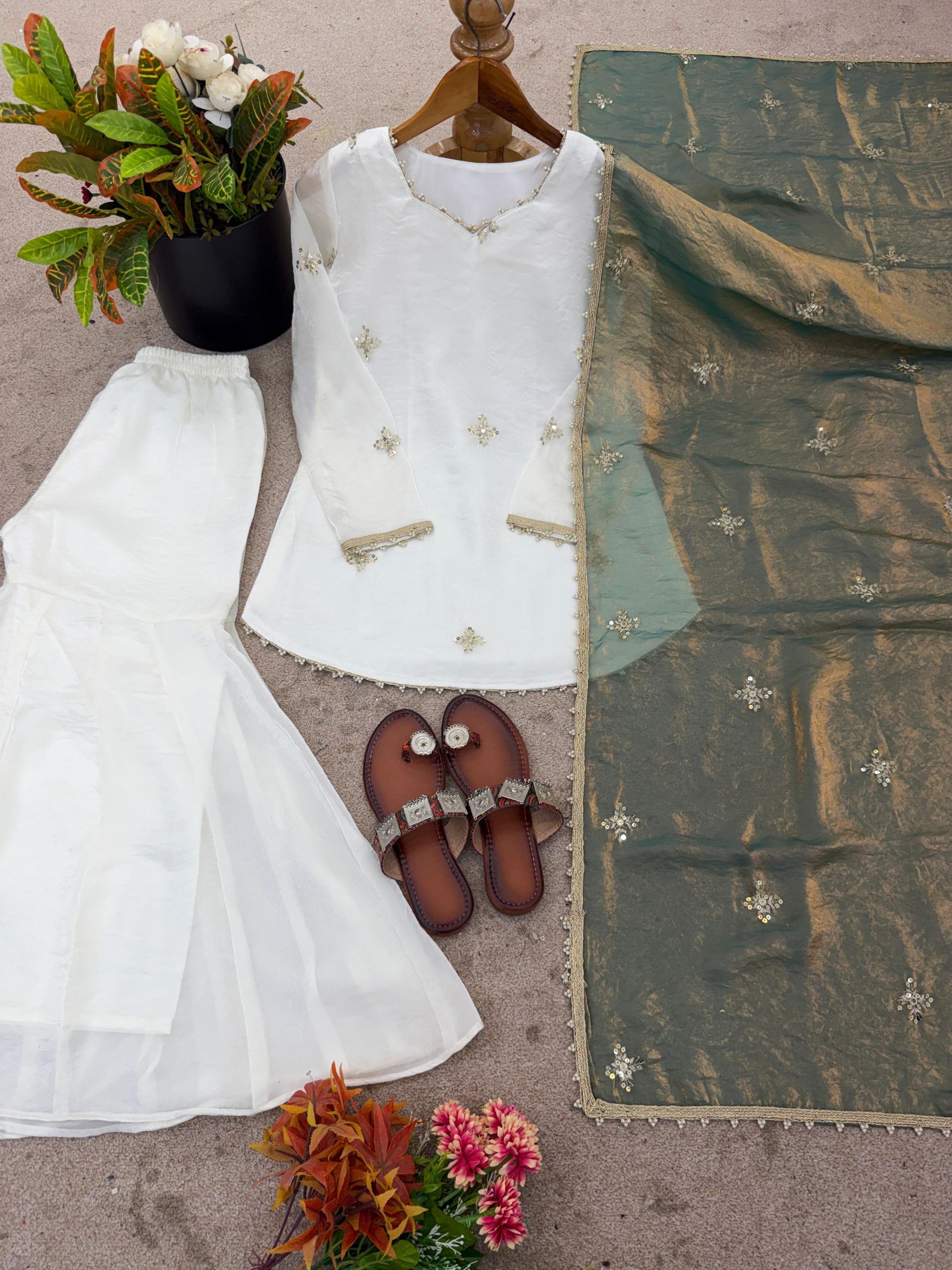 PHOTO-2026-04-06-13-13-30